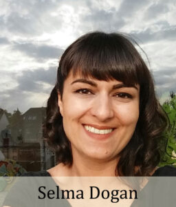 Hier ist die Künstlerin Selma Dogan abgebildet